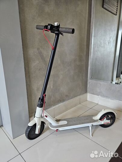 Самокат взрослый электрический бу