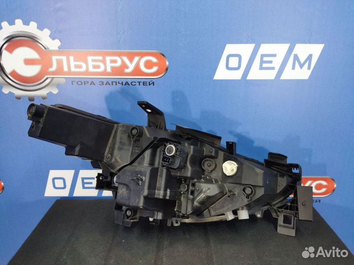 Фара левая Mazda CX-5