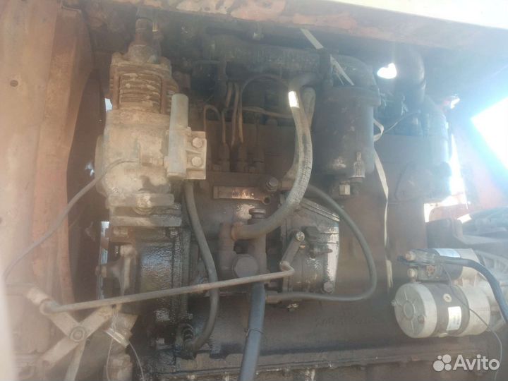 Двигатель д240