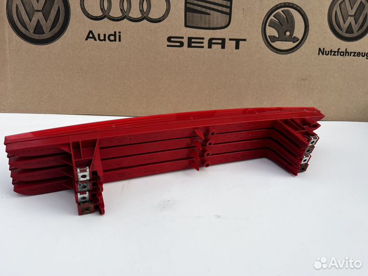 Стоп сигнал в крышку audi a4