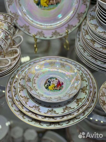 Тарелки и блюда Мадонна