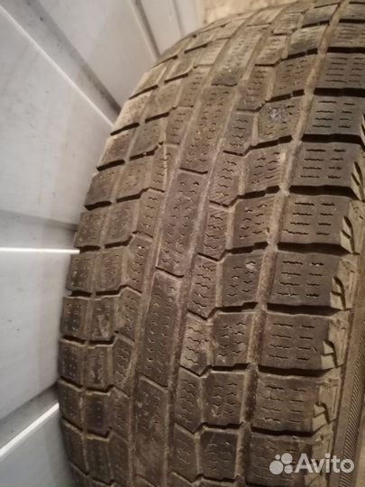 Yokohama W.Drive V905 175/70 R13 и 14.00/70 R13 82L