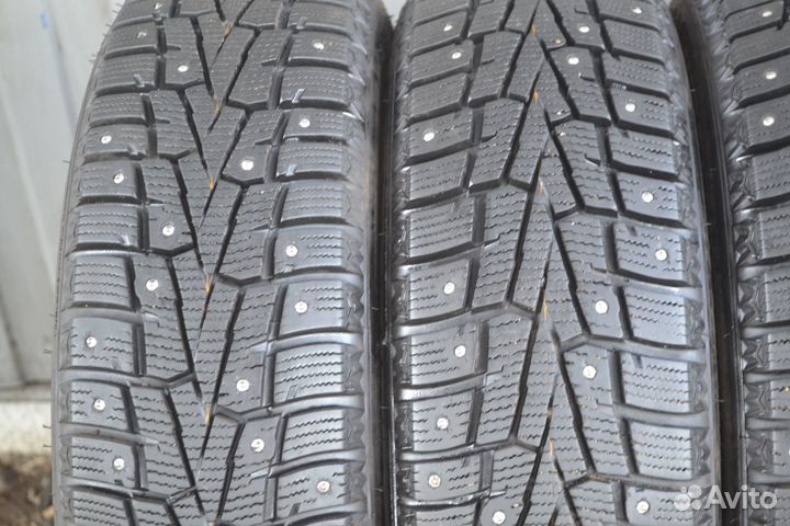 Roadstone Winguard WinSpike 185/65 R15 92T