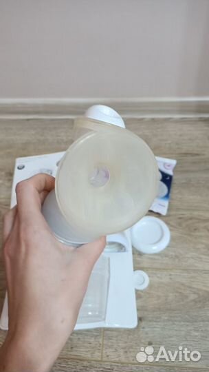 Молокоотсос avent ручной