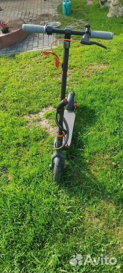 Электросамокат ninebot kickscooter f40