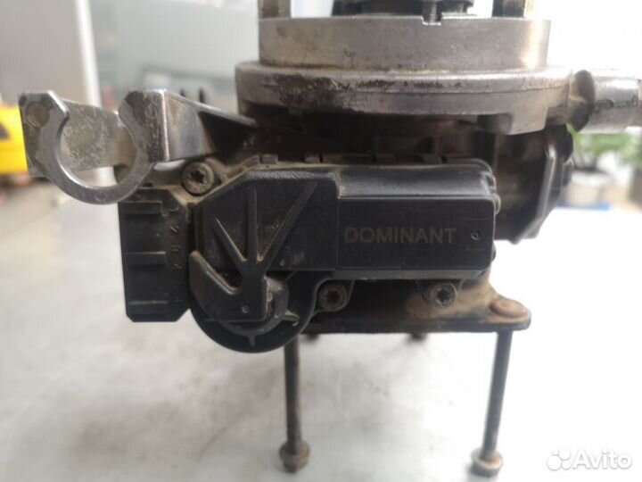 Моновпрыск VW Golf III гольф 3 V-1.6 ABU