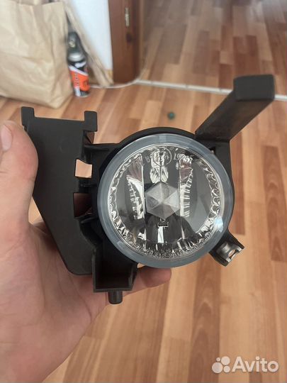 Противотуманки правая