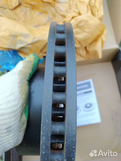 Диск тормозной передний Toyota/Lexus LC200/LX450D