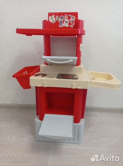 Продам детскую кухню