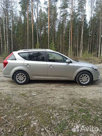 Kia Ceed 1.6 AT, 2011, 144 254 км