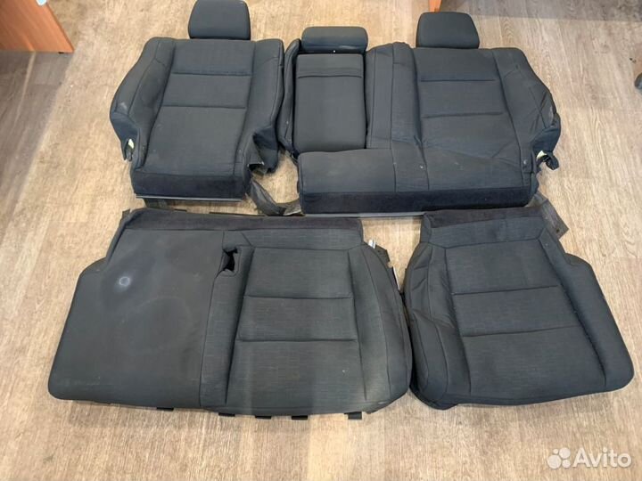 Обивки сидений тканевые Jeep Grand Cherokee WK2