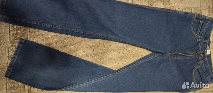 Джинсы