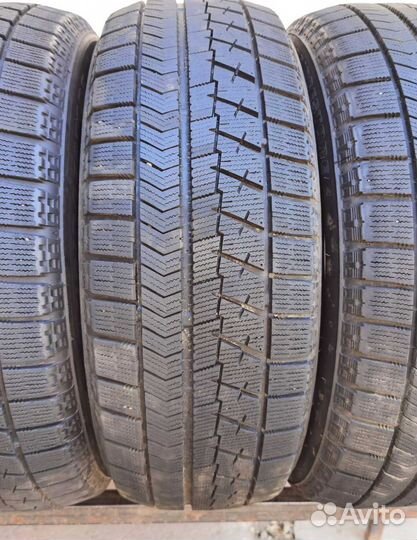 Bridgestone Blizzak VRX 205/60 R16 92Q