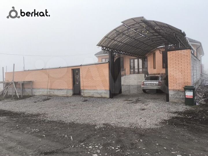 Дом 189 м² на участке 6 сот.