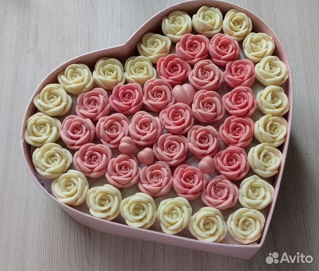 Шоколадные розы, вкусный букет из конфет