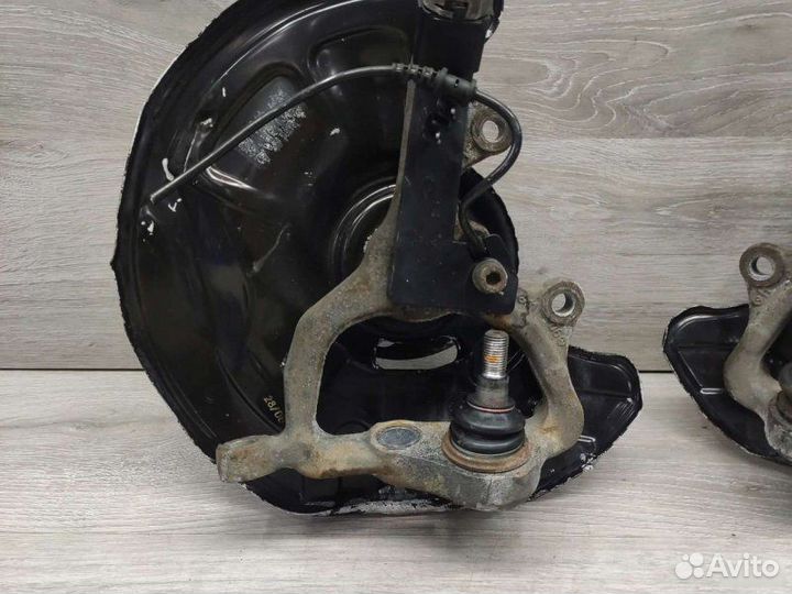 Поворотный кулак Mercedes E W211