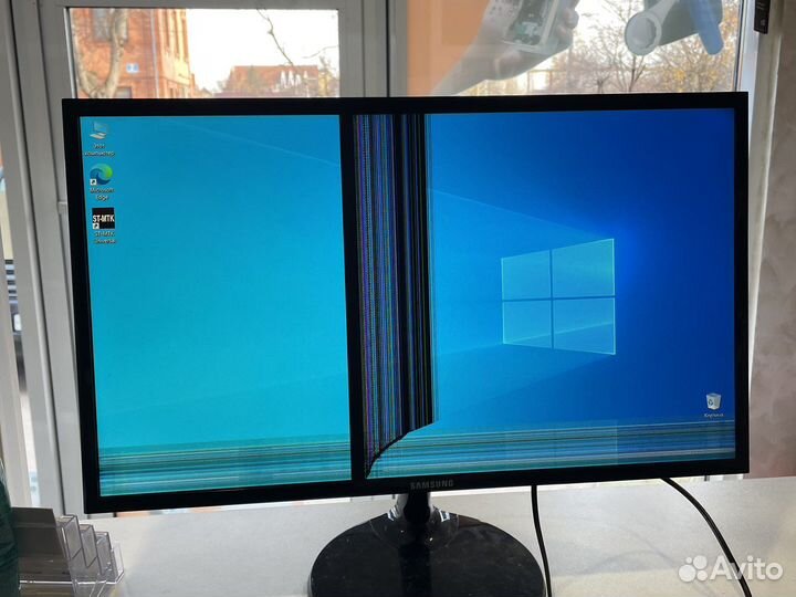 Монитор samsung S24F354FHI на запчасти