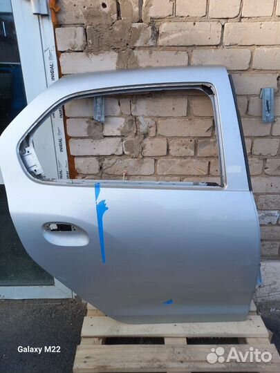 Дверь правая задняя Логан2