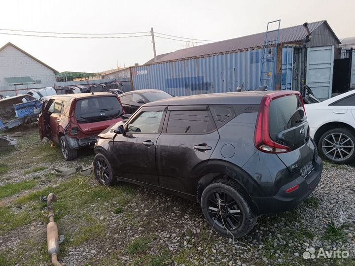 В полный разбор Kia Soul SK 3 Соул 3 19-н.в