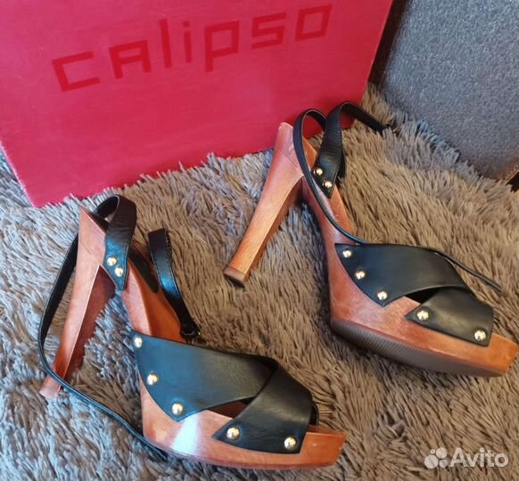 Босоножки Calipso