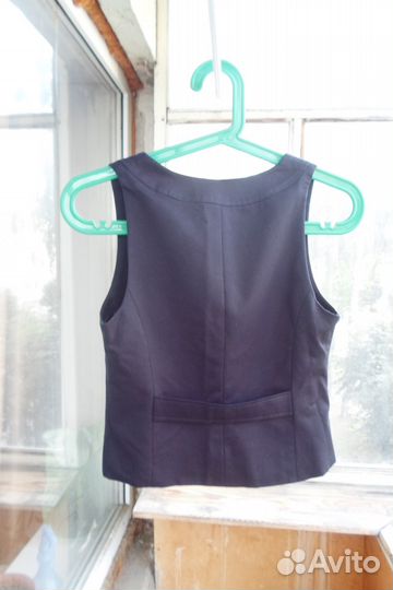 Жилет школьный на девочку 10-14 лет