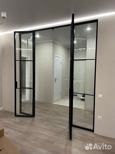 Перегородка из стекла под ключ