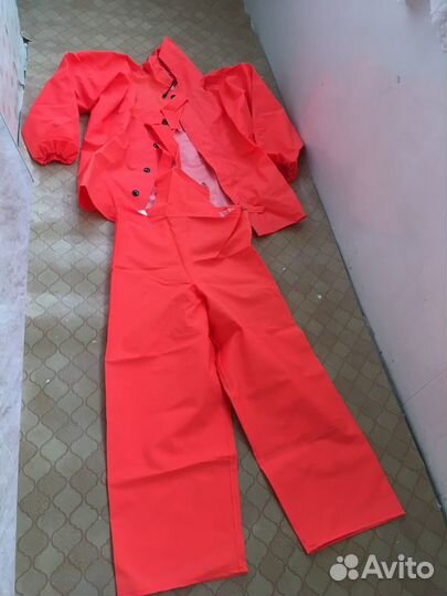 Костюм влагозащитный