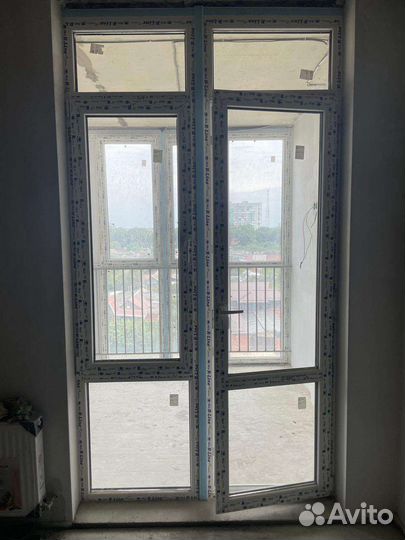 Дверь пластиковая