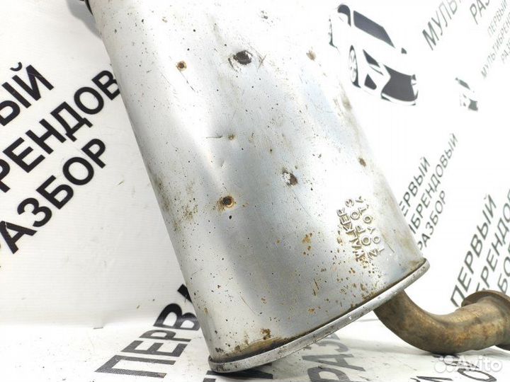 Глушитель задний левый Toyota Camry 50