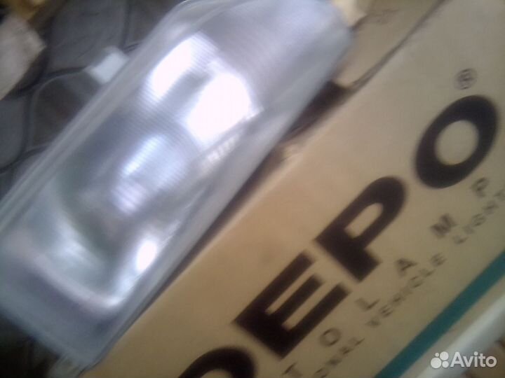 Фара тайота