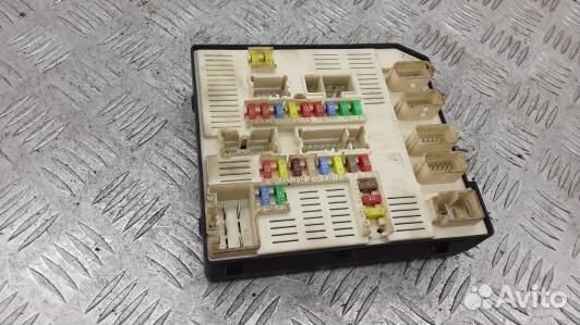 Блок комфорта renault megane 3 (94U06M301)