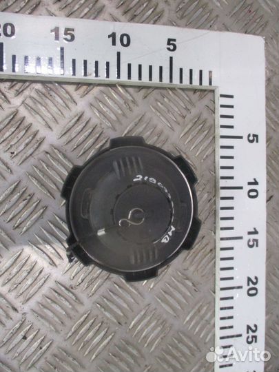 Крышка топливного бака Mercedes-Benz A0004705205