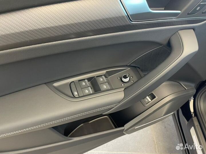 Audi Q5 2.0 AMT, 2023