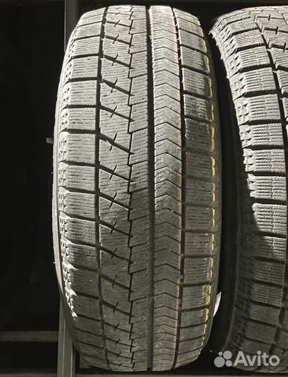 Bridgestone Blizzak VRX2 205/60 R16 90P