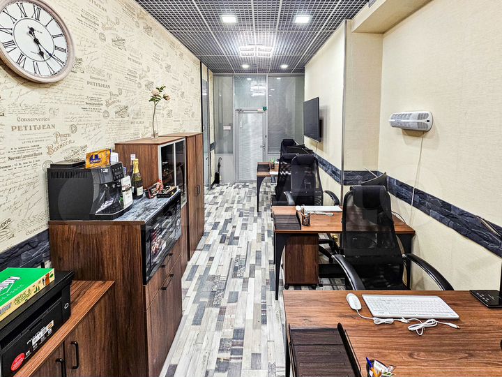 Уникальный офис а аренду на 6 человек с парковкой