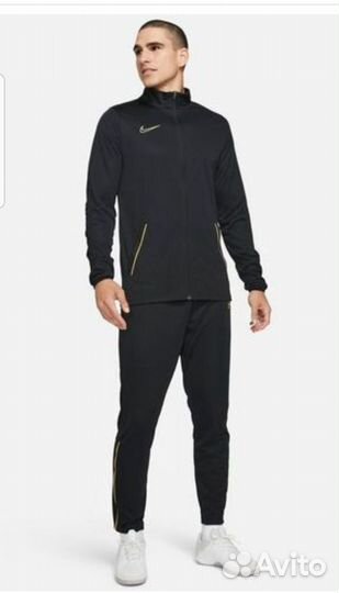 Спортивный костюм nike размер s