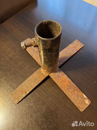 Крестовина (подставка) для елки