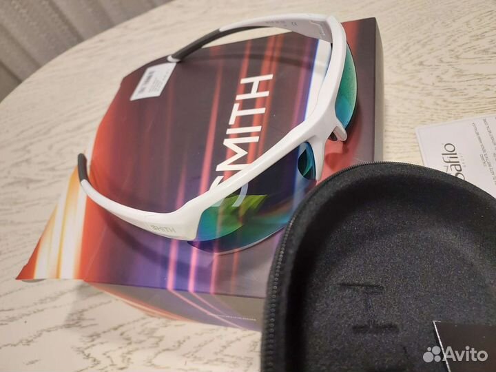 Солнцезащитные очки Smith