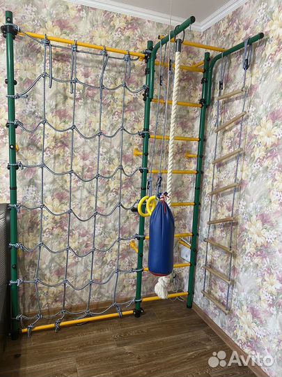 Детский спортивный комплекс