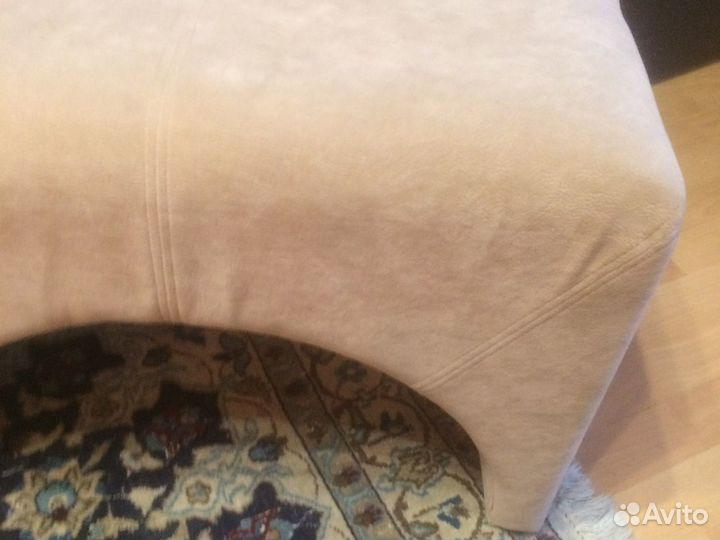 Пуфик велюр