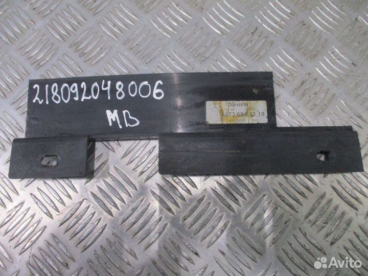 Накладка электропроводки Mercedes-Benz A9736843318