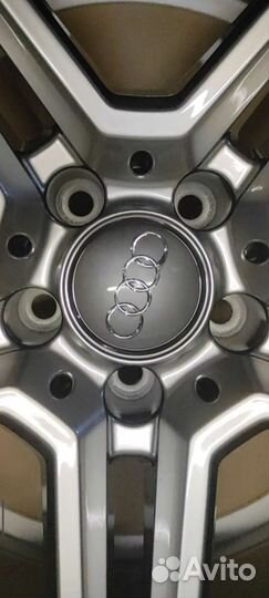 Комплект Литых дисков Audi Mercedes BMW