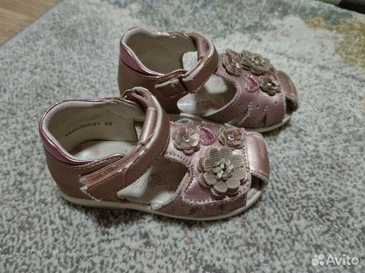 Обувь для девочки