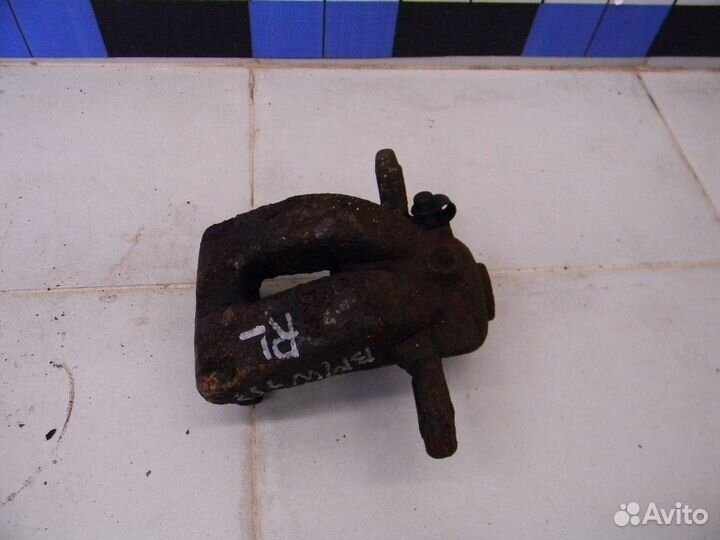 Суппорт задний левый 1-серия E87/E81 2004