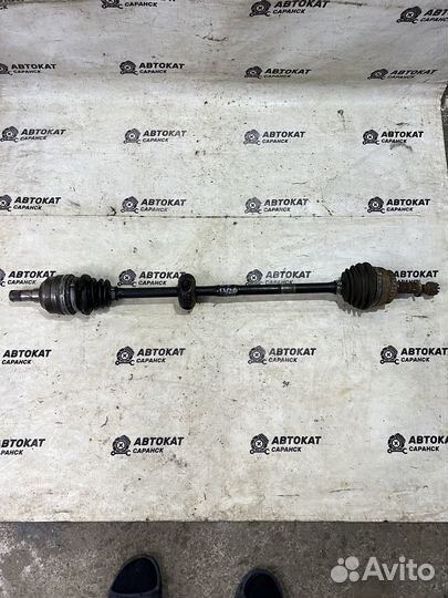 Привод правый Opel Vectra B X16XEL