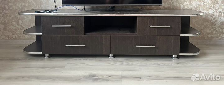 Тумба под тв