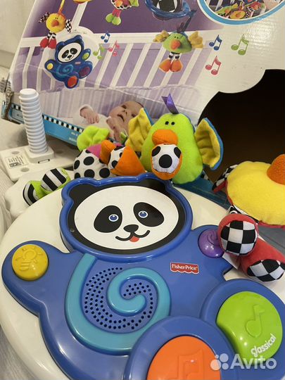 Мобиль на кроватку fisher price