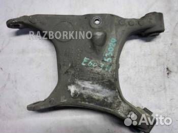 Рычаг задний нижний правый