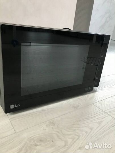 Микроволновая печь LG SMART inverter с грилем