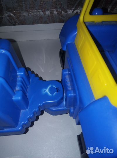 Игрушка жёлтый трактор Полесье